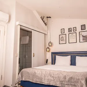 Corner Hot Hotel